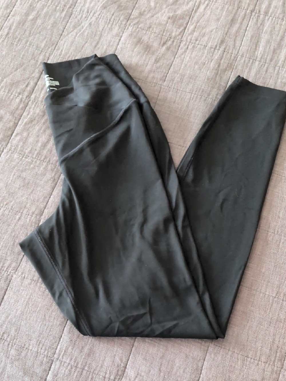 Soma Wknd Leggings -7/8 Length With Crossover Waist